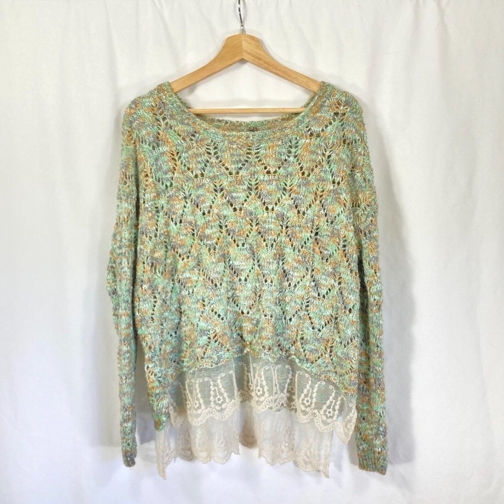 Buckle Mint Green & Cream Crochet Knit Scoop Neck Sweater with Lace Hem